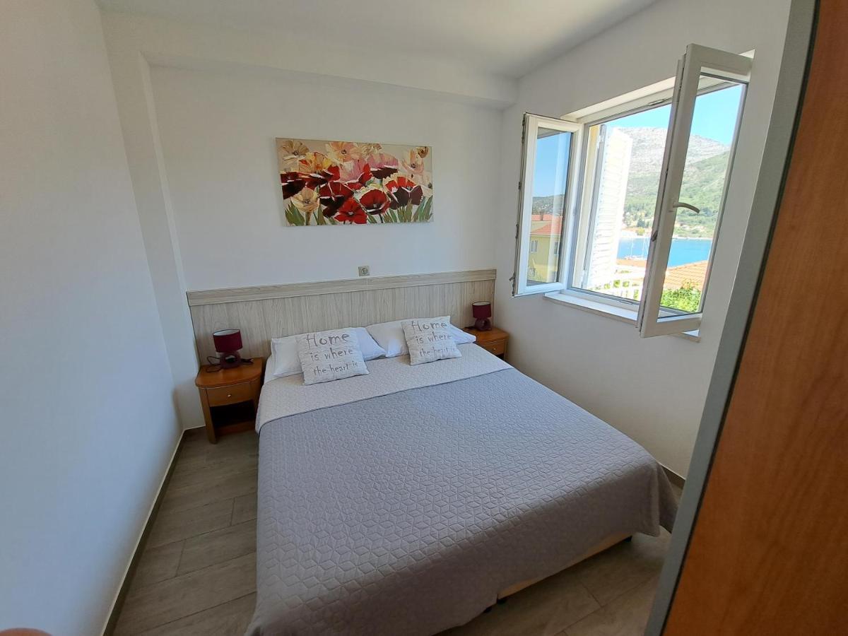 Apartments Sisevic - Comfort Apartments With Balconies And Sea View Слано Екстериор снимка