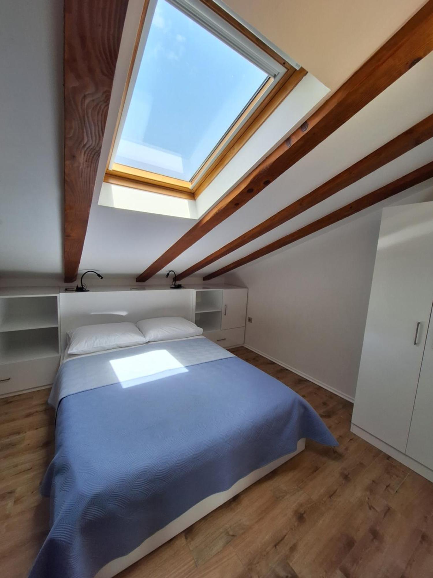 Apartments Sisevic - Comfort Apartments With Balconies And Sea View Слано Екстериор снимка