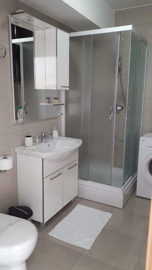 Apartments Sisevic - Comfort Apartments With Balconies And Sea View Слано Екстериор снимка