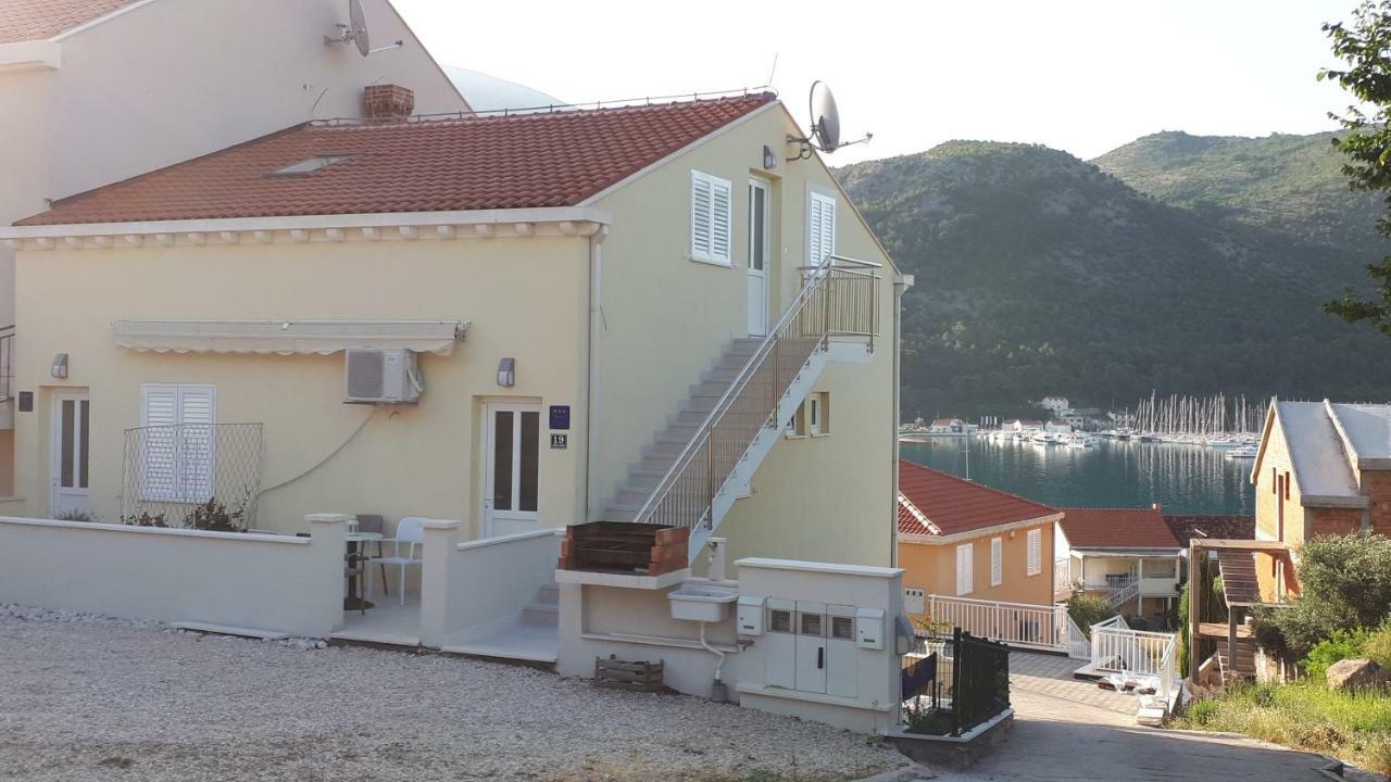 Apartments Sisevic - Comfort Apartments With Balconies And Sea View Слано Екстериор снимка